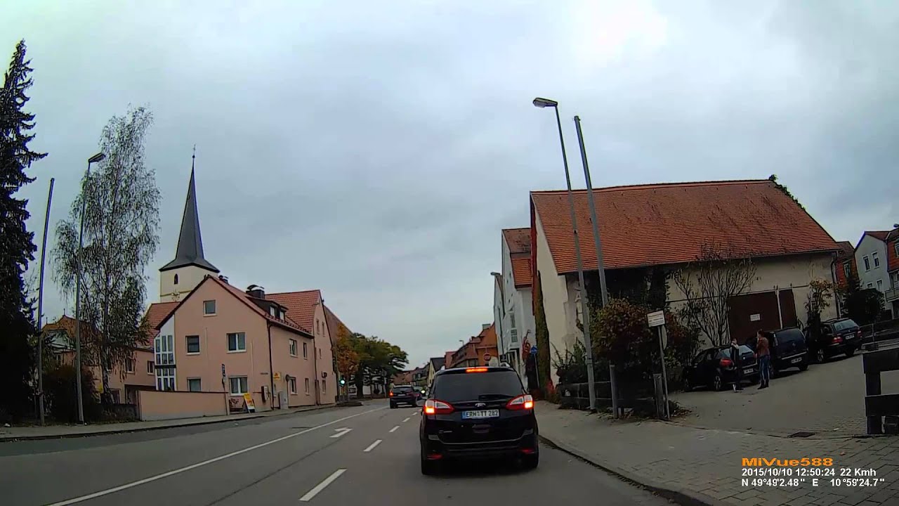 D: Markt Hirschaid. Landkreis Bamberg. Fahrt durch den Ort. Oktober 2015