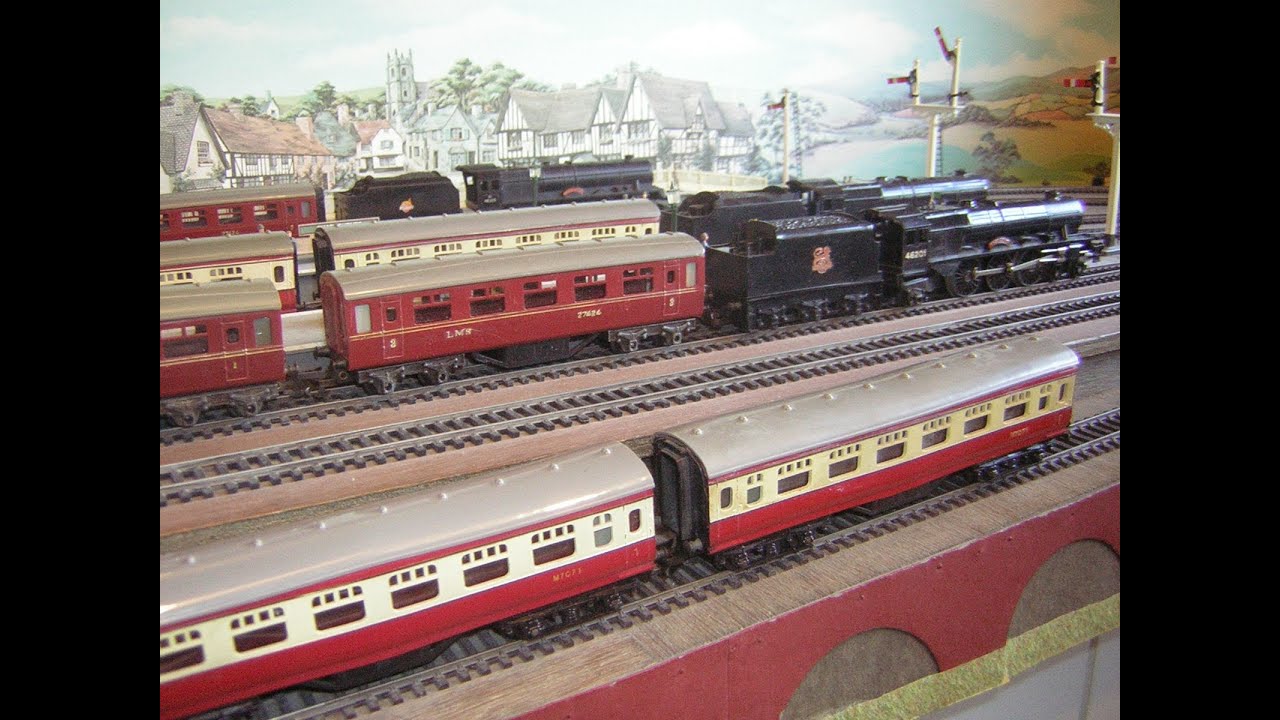 Tri-ang Railways Passenger Coaches 1952 to 1956