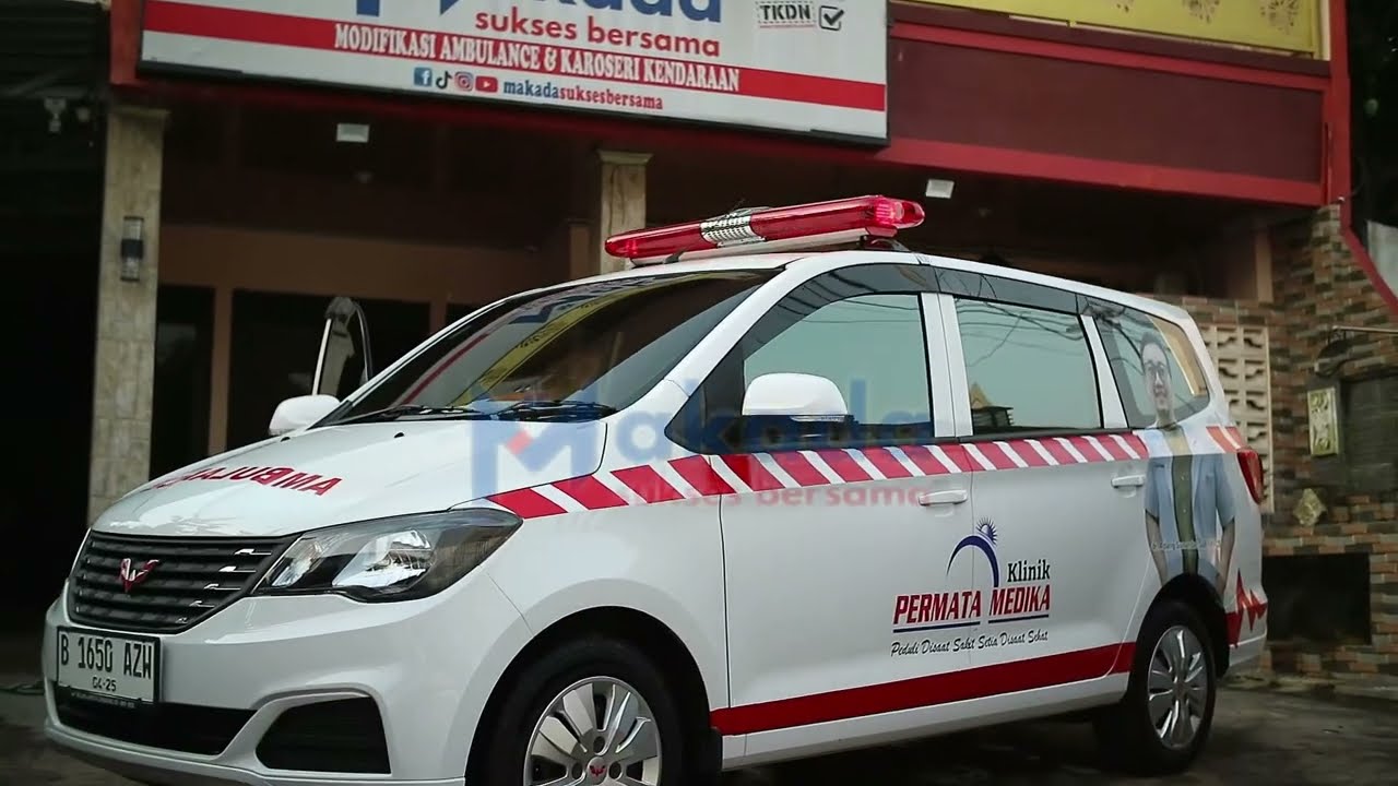 Mobil Ambulance Wuling Confero