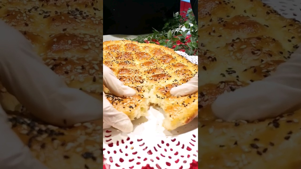 ناس كتيررر مكنوش يعرفوه ولما داقوه انبهرو بيه الخبز التركي الهش اروع خبز علي الاطلاق💯💯💯😋