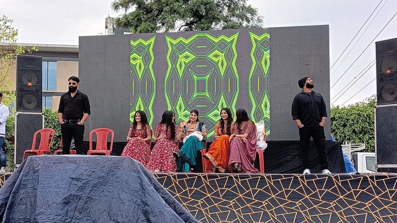 Mahi Manisha ka dance Bhojpuri actress balle balle form Jalandhar