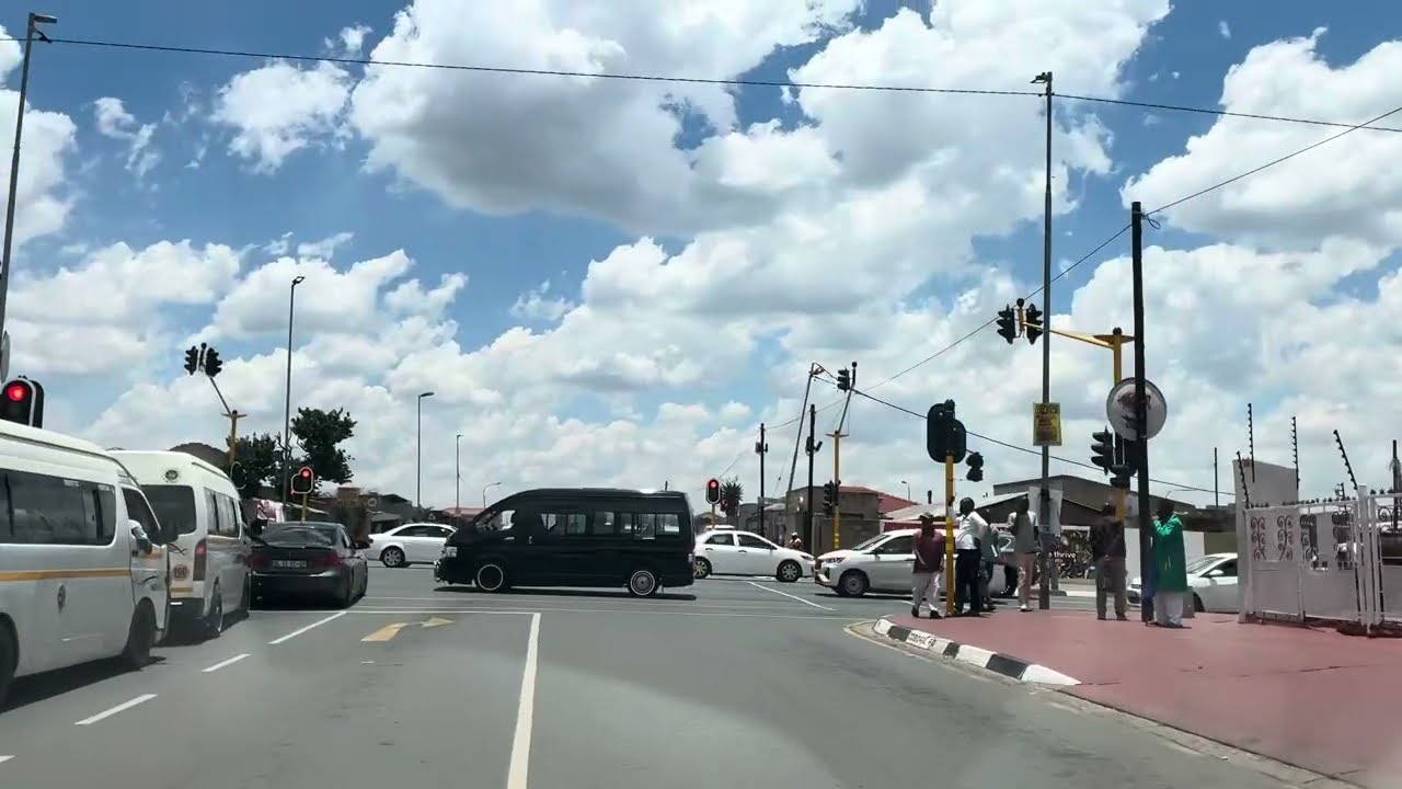 Driving Around Meadowlands/ Ndofaya, Soweto, SA Housing