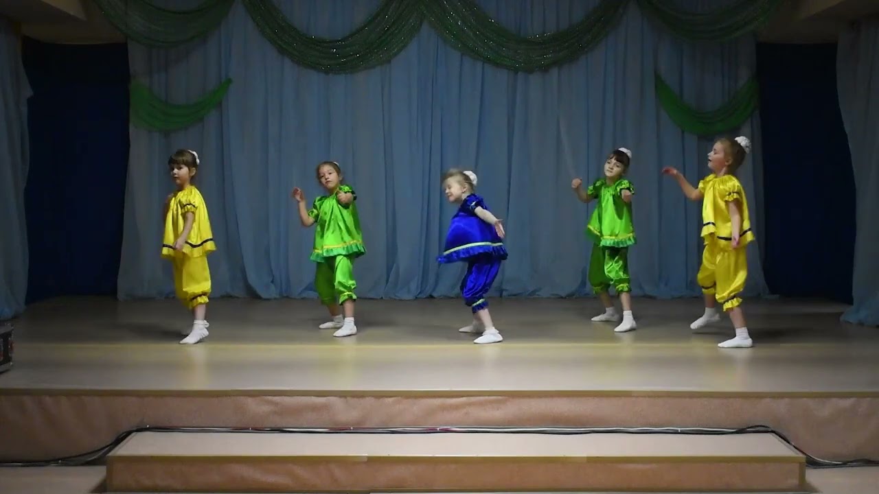 Танец «Баю-бай»