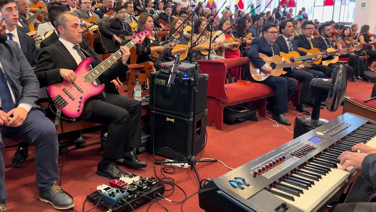 Coros Unidos - En su Amorosa Compasión - Bass