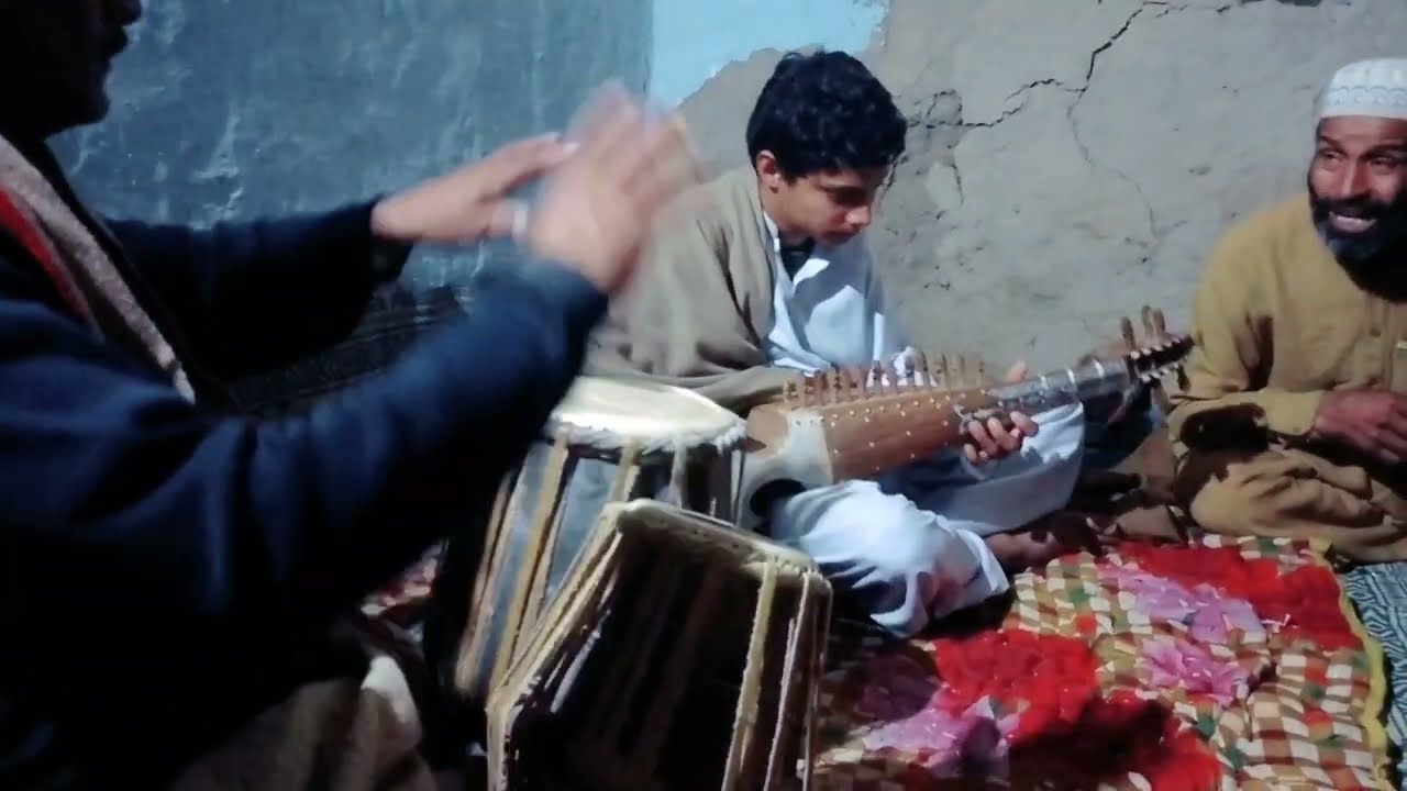 da #halem ustaz Aw da #noman pa khog Awaz tapy rababi #salal khan