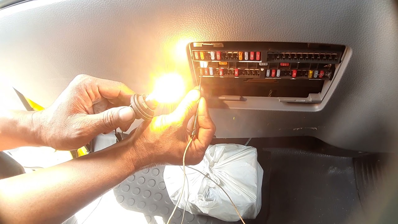 @perbaikan lampu mundur yang mati