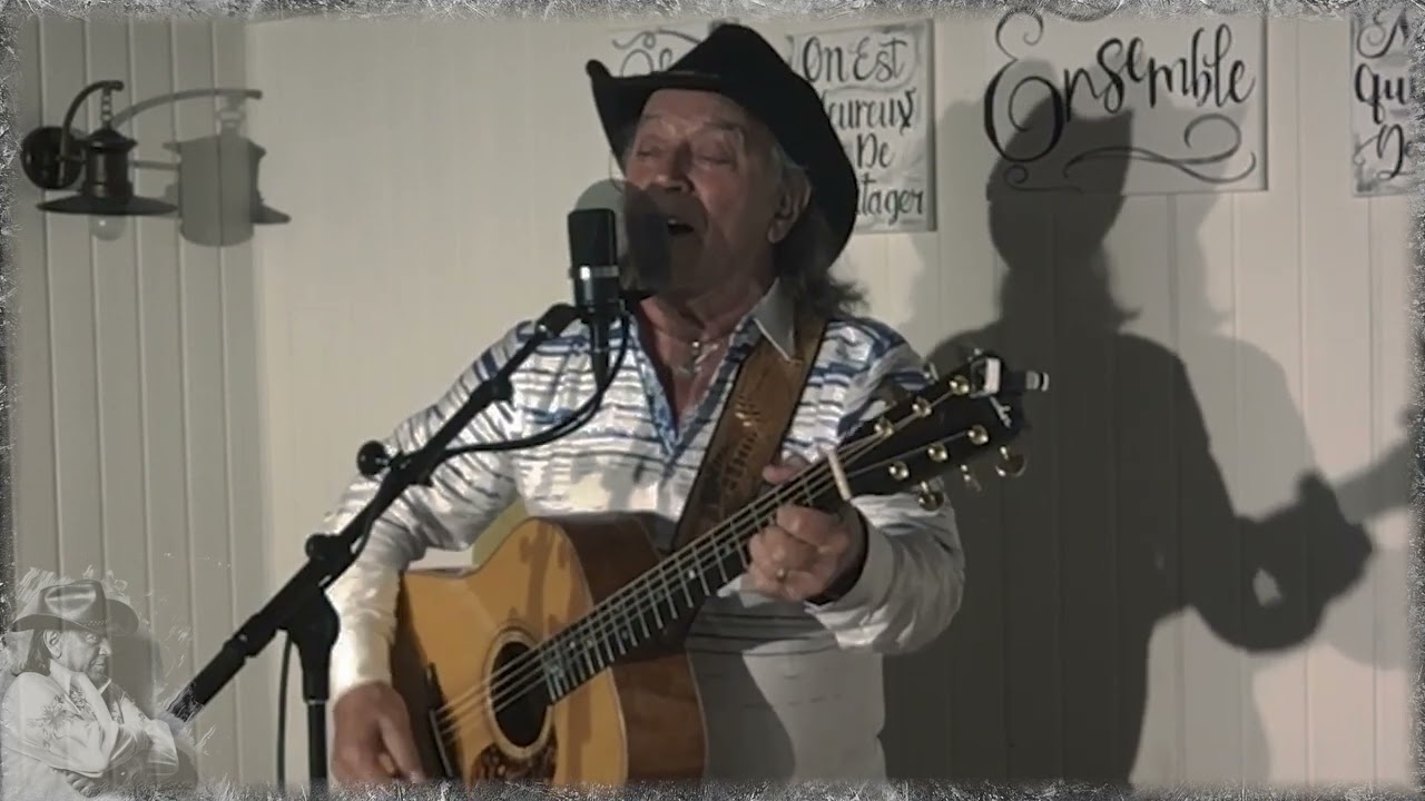 Paul Dara&icirc;che - Le vieux du bas du fleuve
