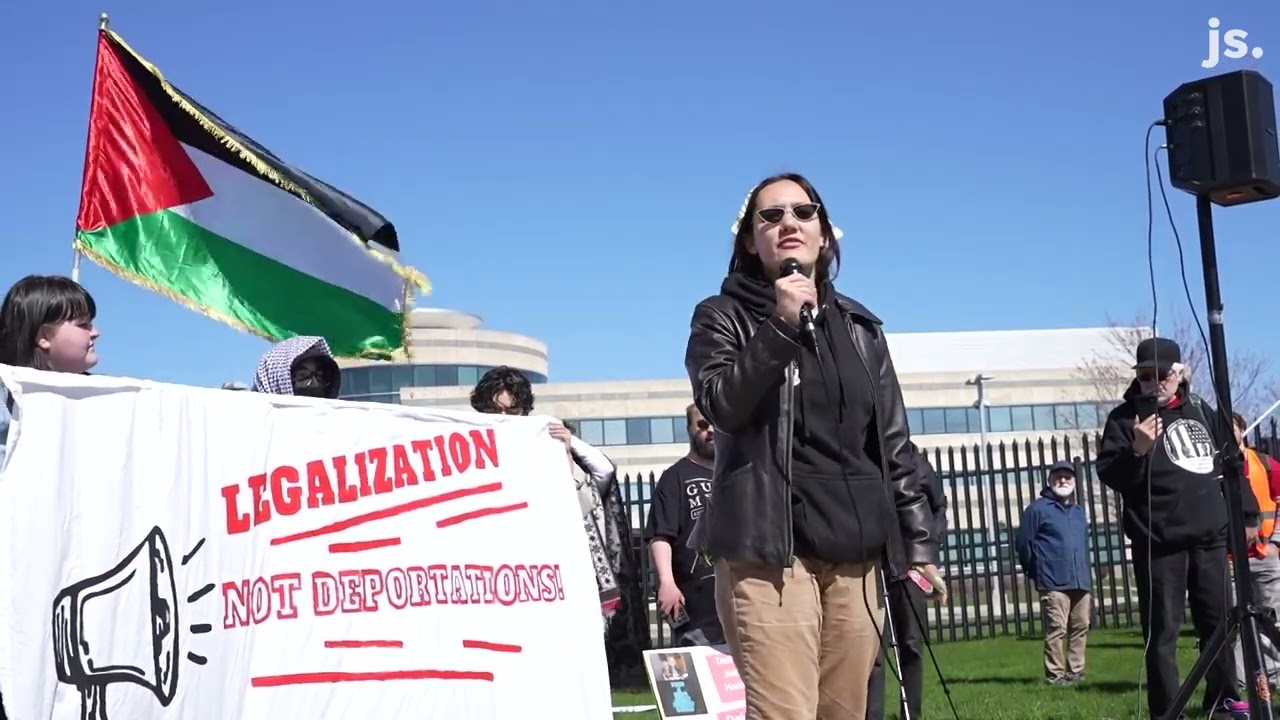 Protesters at the Milwaukee FBI Field Office denounce arrest of Milwaukee judge