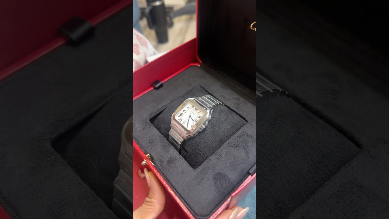Unboxing SANTOS DE CARTIER WATCH Medium size#cartier