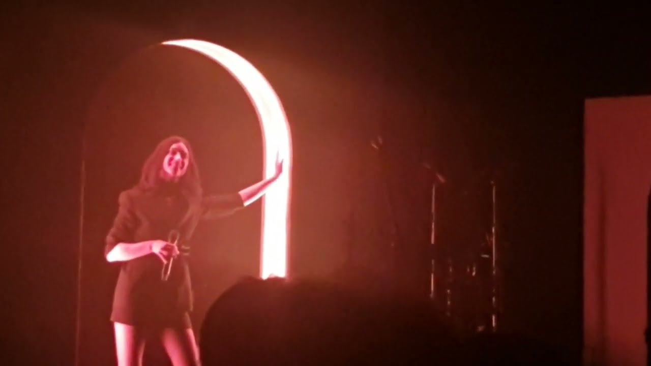St. Vincent - Candy Darling (Royal Albert Hall, London, UK, 1st June 2024)