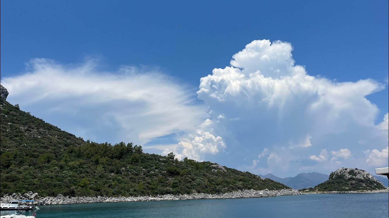 UK Weekend Weather Forecast - 24th/25th June 2023: Very Warm with Severe Thunderstorms on Sunday?