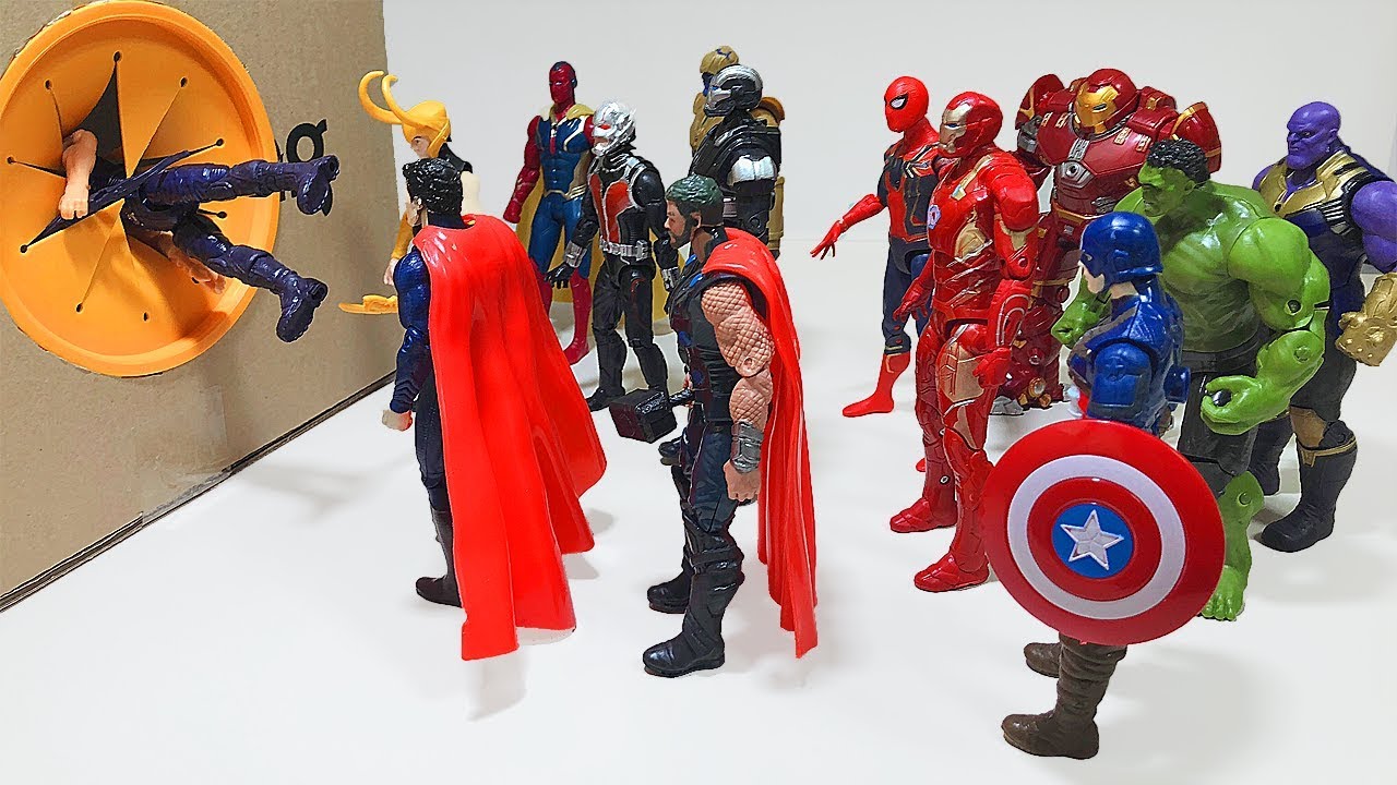 Hulk, Spider-Man, Iron Man Marvel Avengers Step into the Spo Spo Box SuperHeroes Toys