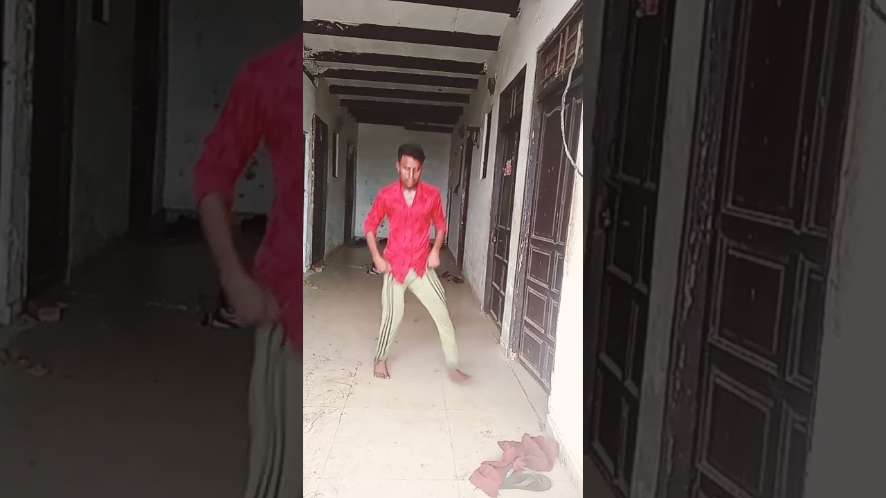 #dance #viralvideos #viralvideos #viraldance #viraldance #youtubeshorts #song #singledance