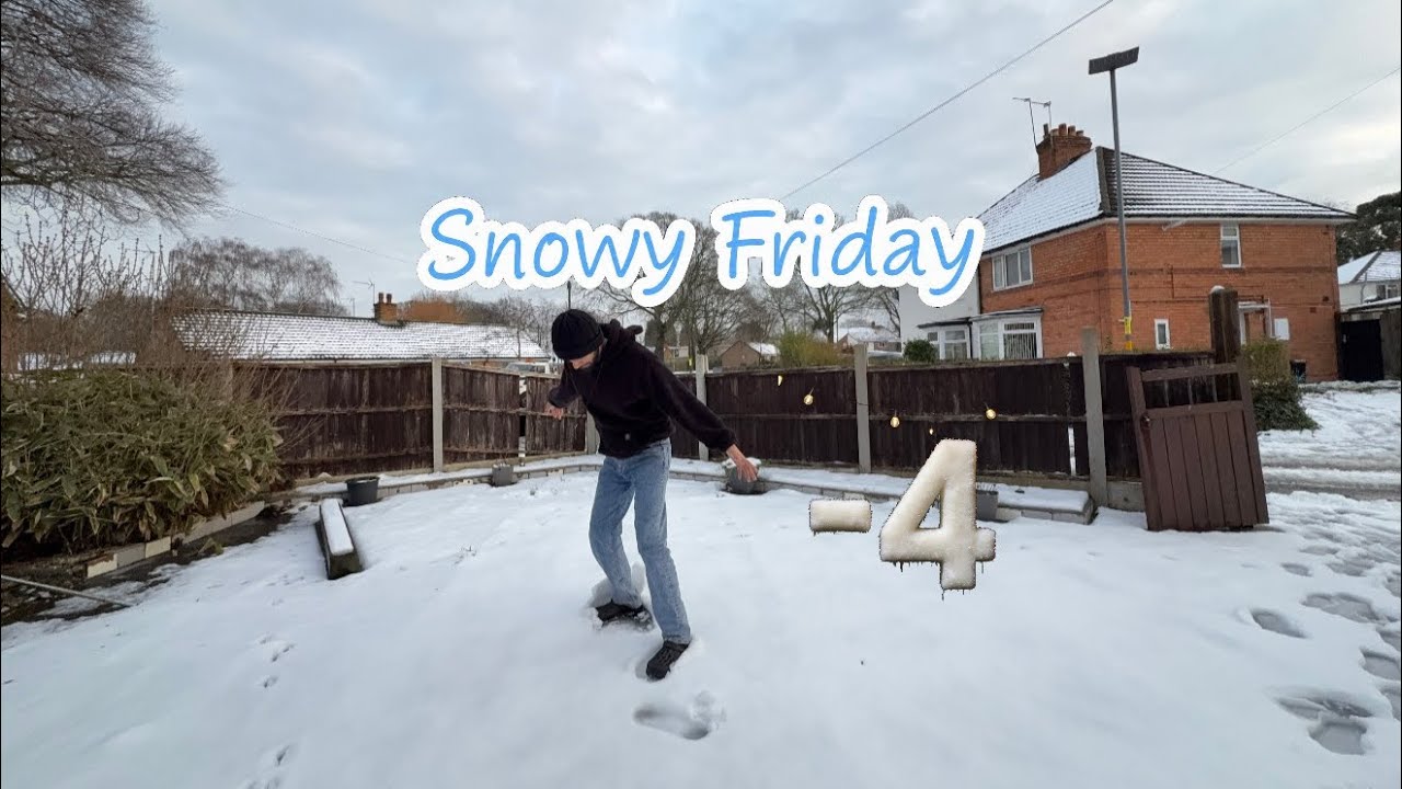 Snowy Day in England ❄️ | Desi Breakfast & Dinner Night with Colleagues | Ahmad in England 