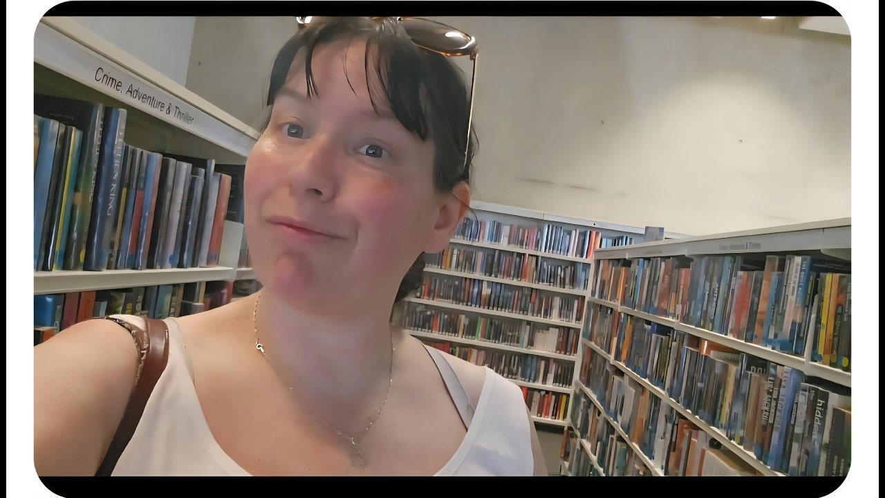 #booktube Книжный ВЛОГ (Покупка книг / Библиотека / Книжная полка / Что сейчас читаю)