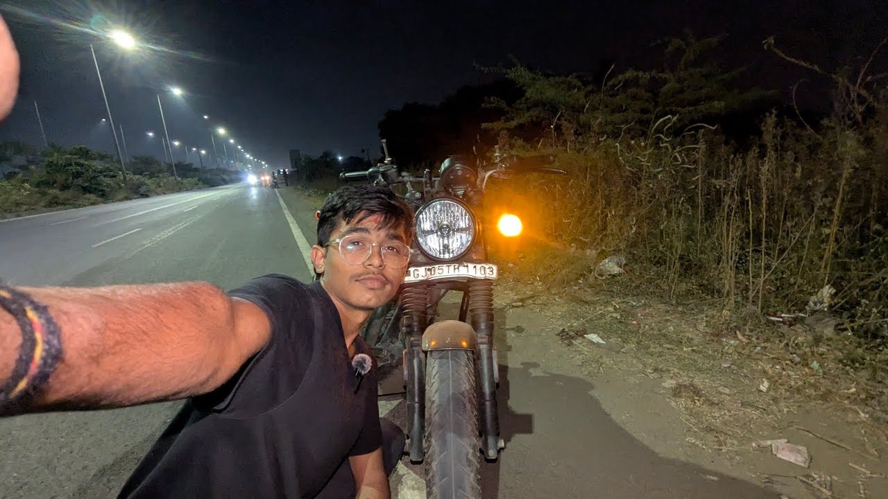 આજ તો આ કોની ગાડી લઈ આવ્યા 😀