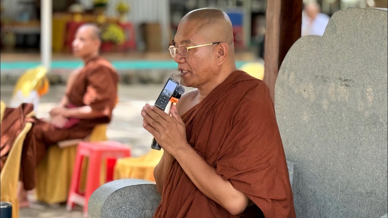 ធម្មទានថ្ងៃឧបោសថ