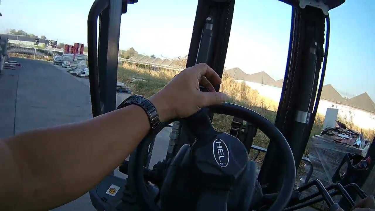 JUST DRIVE : Forklift #32