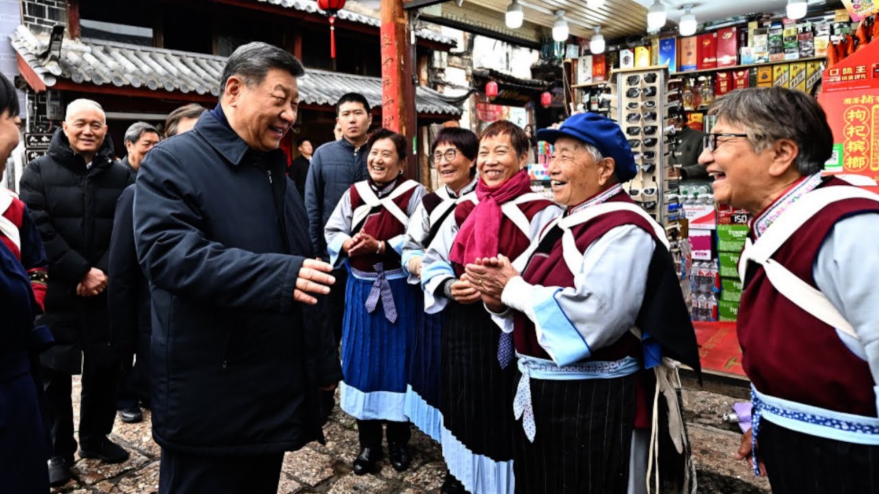 Chinese President Xi Jinping inspects SW China's Yunnan Province