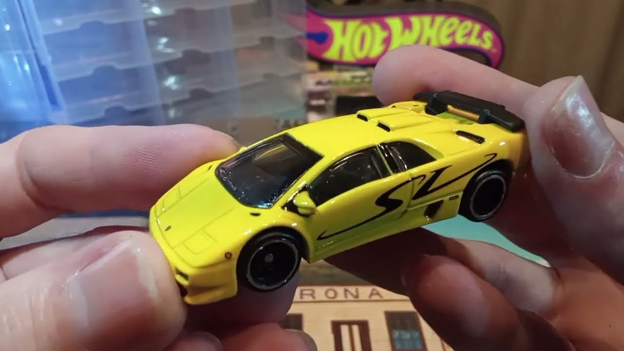 New Diecast Storage Solution, + Setting Free Hot Wheels Premiums 