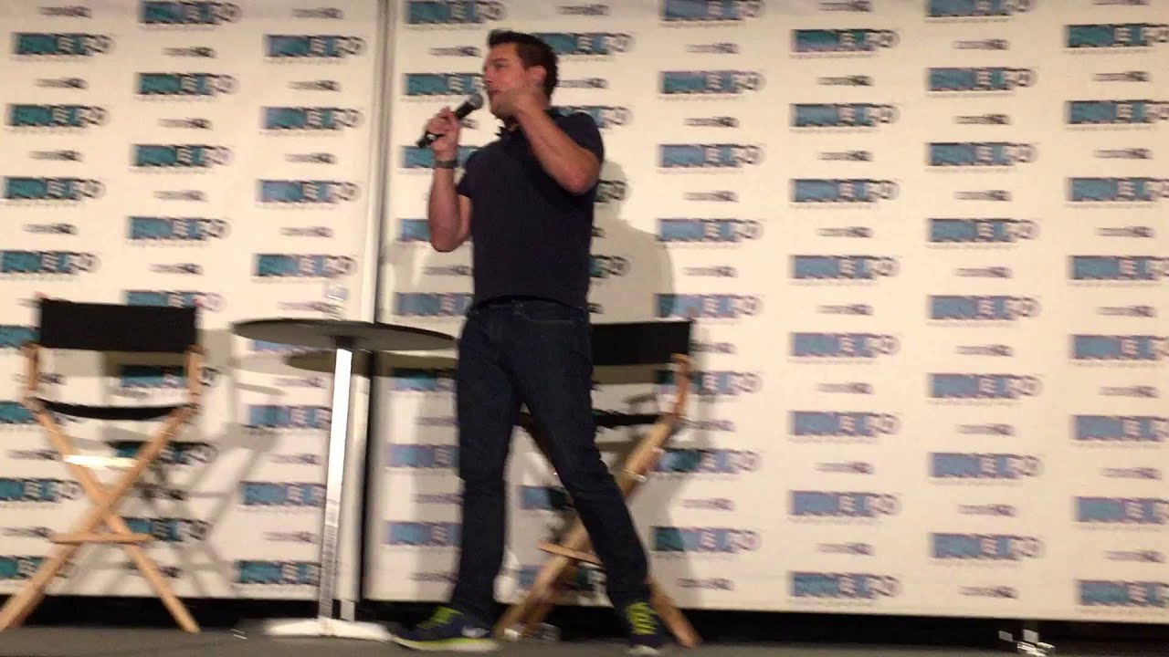 Fan Expo Vancouver 2015: John Barrowman on 