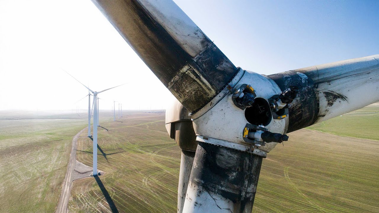 38 raisons de detester les eoliennes
