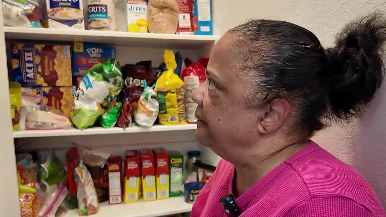 Houston Food Bank urging SNAP recipients to check benefit status as new requirements take effect