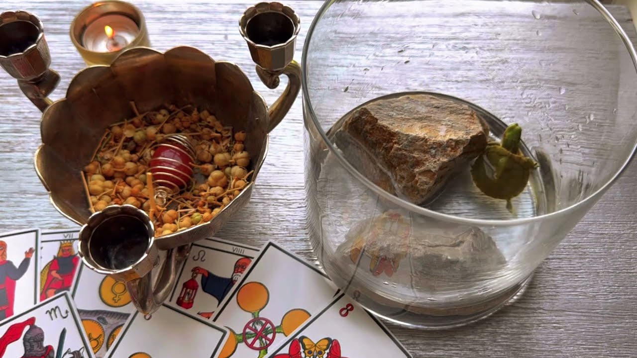 فال مصری 🪬 چشمات گرد میشه وقتی تمام نشونه هات رو می گم🤯💯