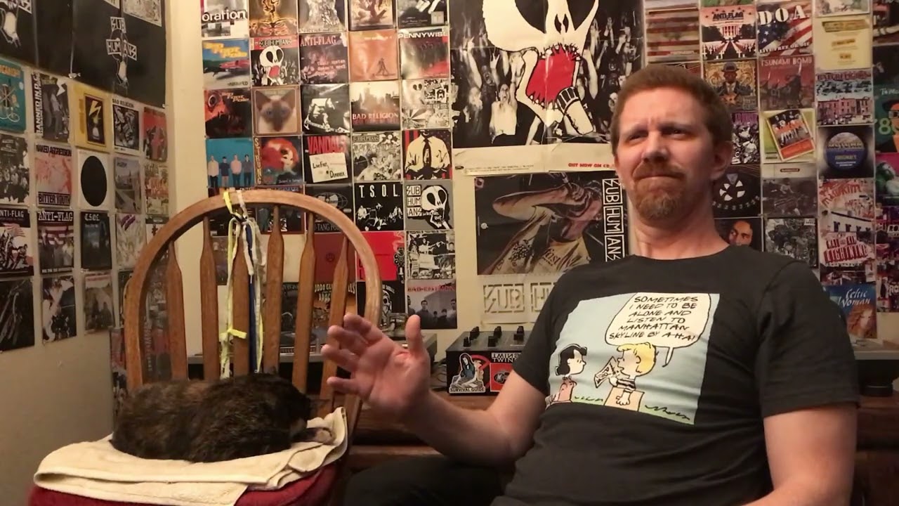 Shnootz - Reaction Video (Thomas Dolby - Neon Sisters)