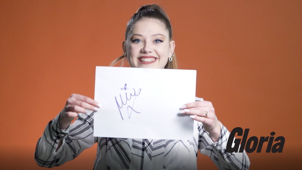 Speed Date: Mia Negovetić može otpjevati doslovce sve, čak i narodnjake (i imamo dokaz!)