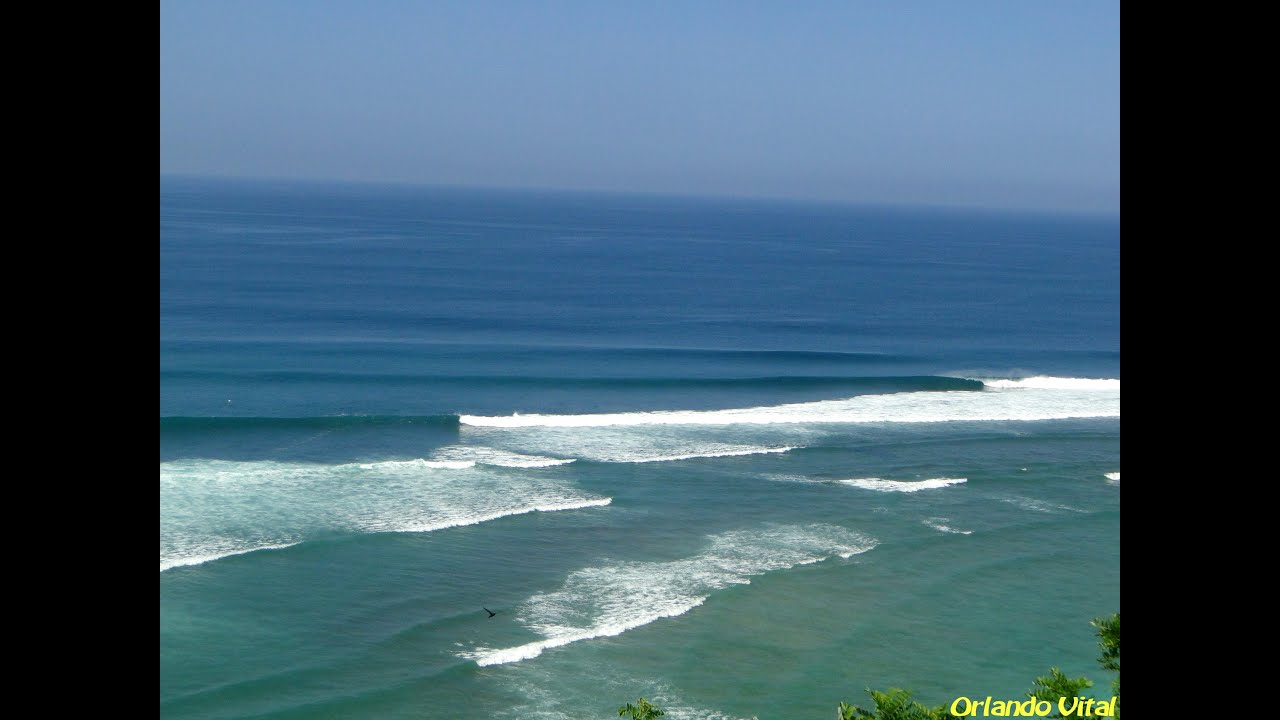 Green Ball -  Bali
