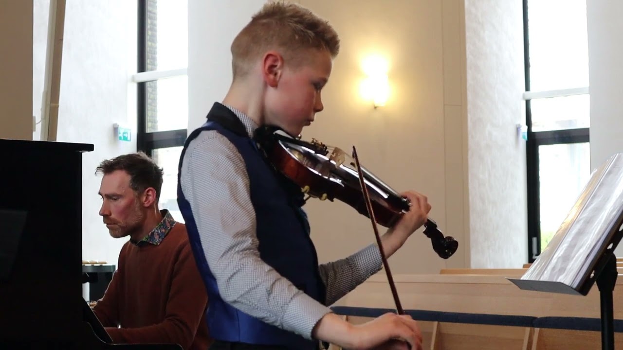 Roel Neven (8) performs Corellie's Sarabande, arr. F. Kreisler