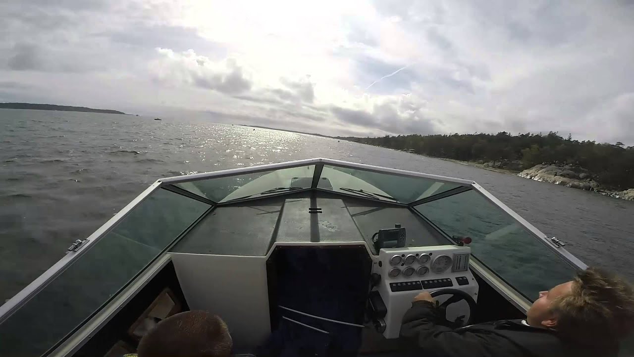 Nynäs Offshore 2014 - Smuggler 24 uppvisningsvarv