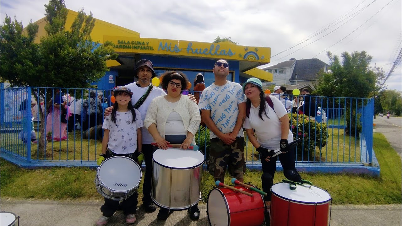 Un 21 de noviembre de 2024 #batucada #batusurum #valdivia #jardin