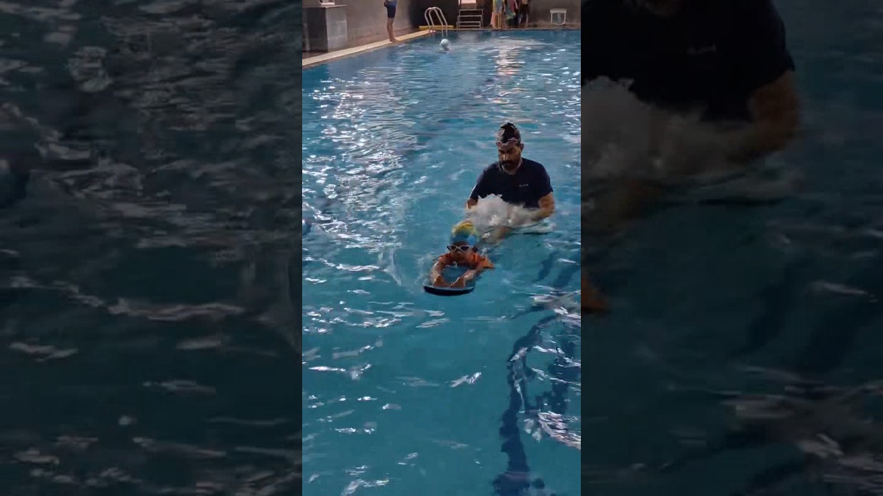 He&rsquo;s in 6ft water and making it look easy! 💙🔥 #FastLearner #lotusfitness