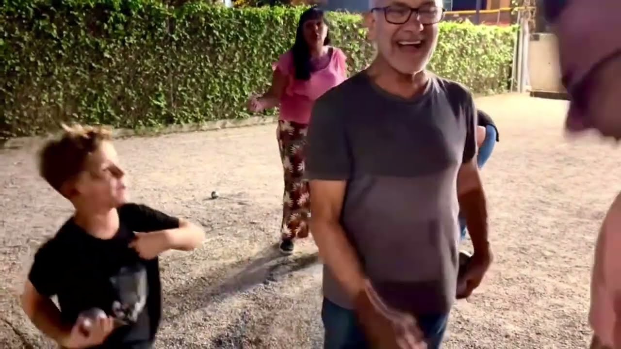 ✅ Brian 6 años! INCREIBLE! MUNDO PETANCA C.P. El 8 de Mayo 04/10/25 #petanque #mele #petanca #Meles