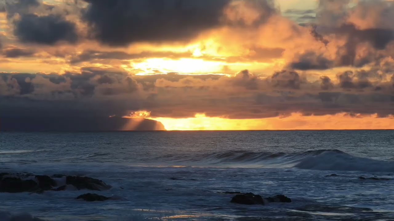 📽️🎵 Veiled Horizons | Cinematic Emotional Orchestral Journey 🎬