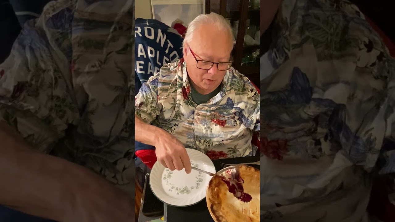 Raspberry Pie Review from Dooher’s Bakery