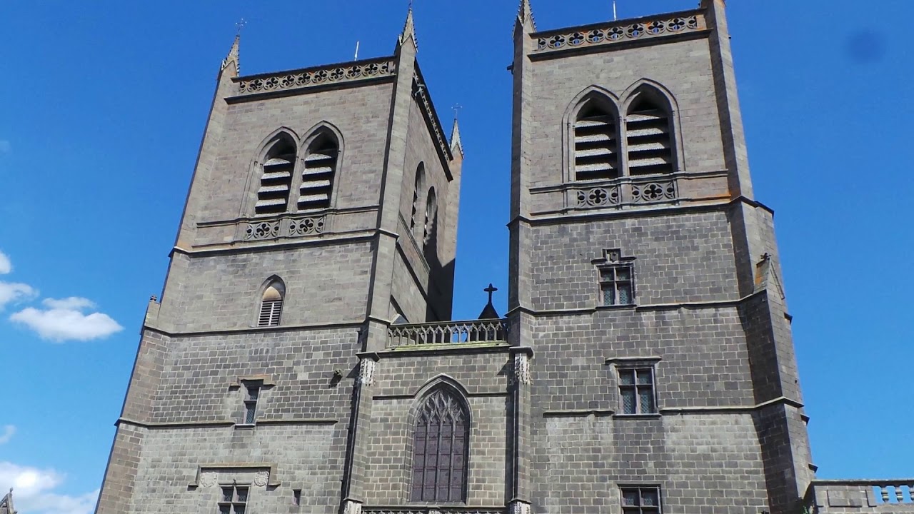 SAINT-FLOUR (Cantal)