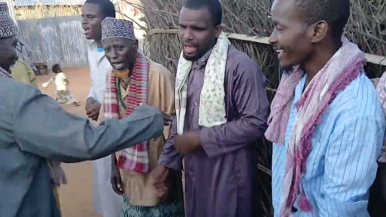 Siyarti khalif haji Ibrhim .  Dadaab.  ( Dagahaley)