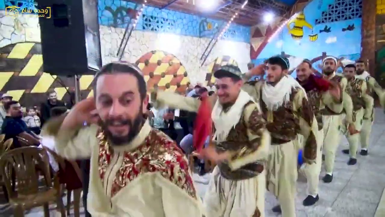يعني التمز والابداع فرقة شباب سرمين مع المنشد الاخ حسان الصوفي ابو براهيم