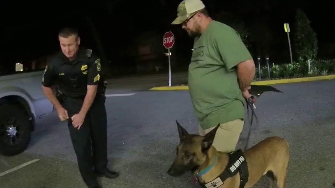 Florida bar refuses to serve veteran with service dog