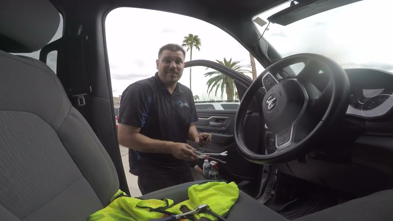 2022 ram door glass replacement