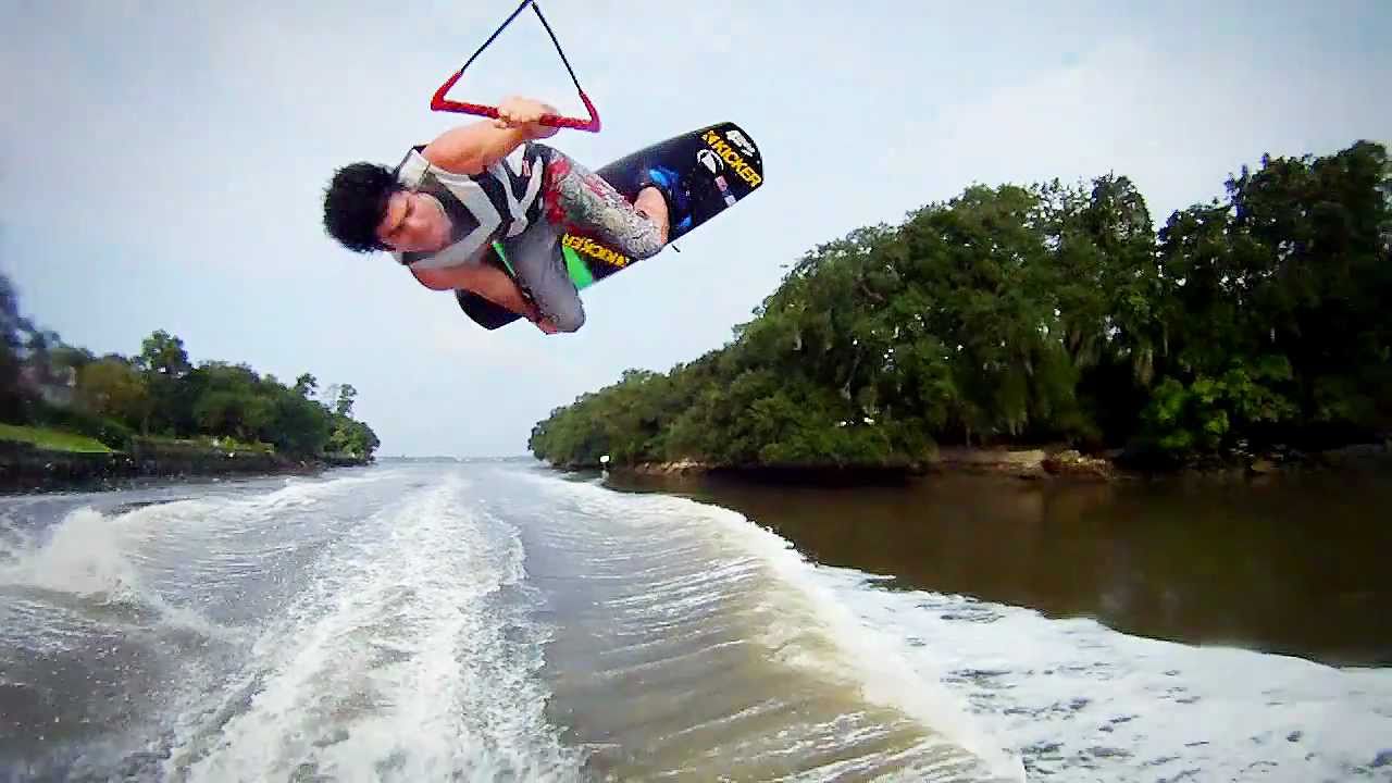 Fstoppers Original: How To Photograph Wakeboarding In A Studio .mp4