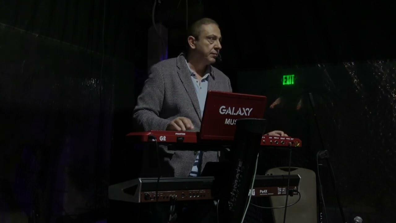 Galaxy G2 - الفنان حاتم منير - شرح الأورج جالكسي