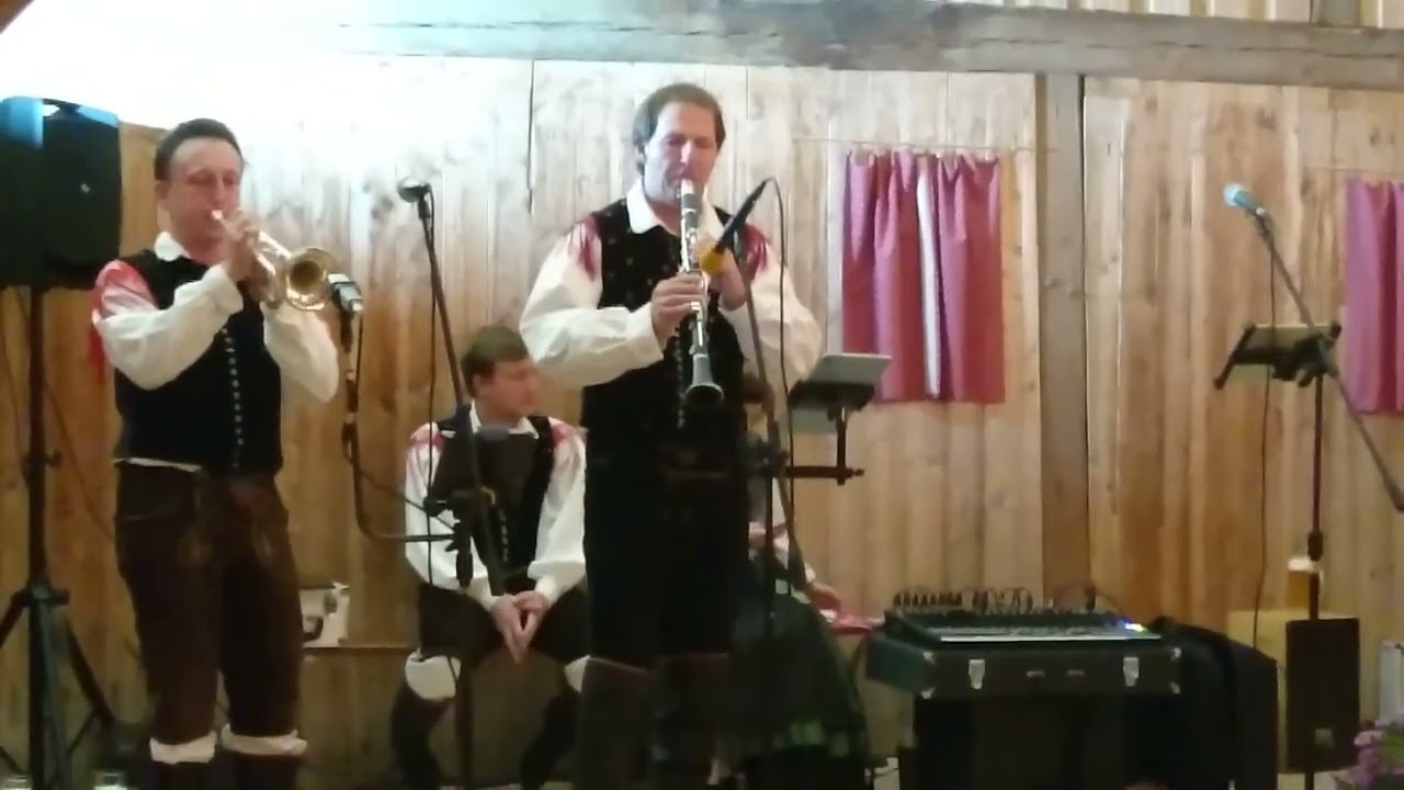 Igor in Zlati Zvoki / Igor und seine Oberkrainer - Der flotte Kellner / Iz kraja v kraj