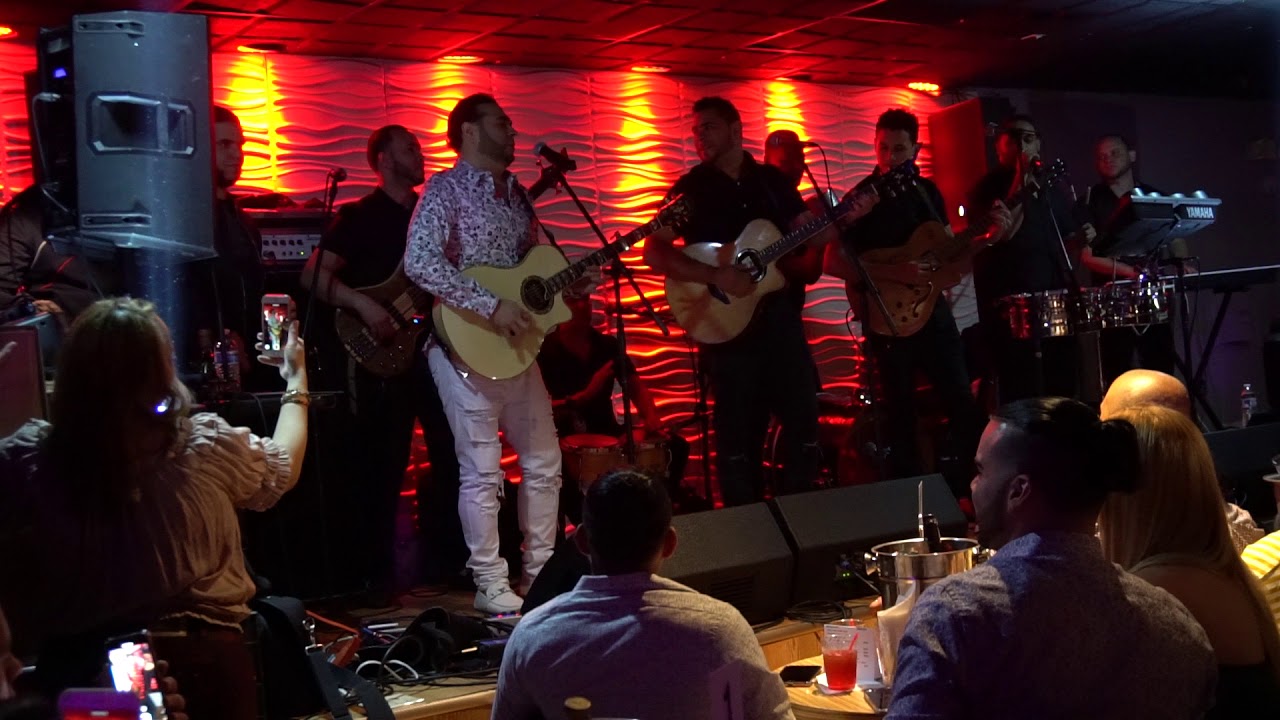 Carmencita ~ El Chaval @ Red House Danbury (CT) April 2019 ~ © Post Road Photos