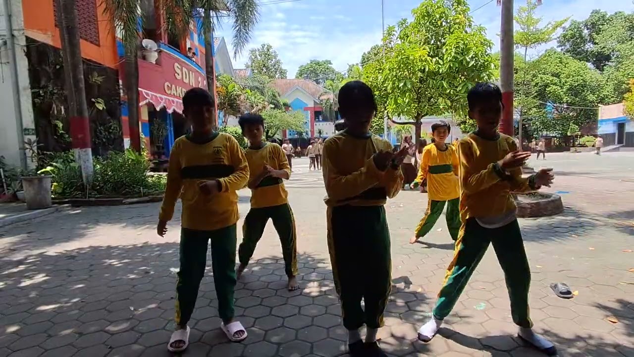 Kelas 4 c senam irama gerakan inti dan pendinginan tahun 2026