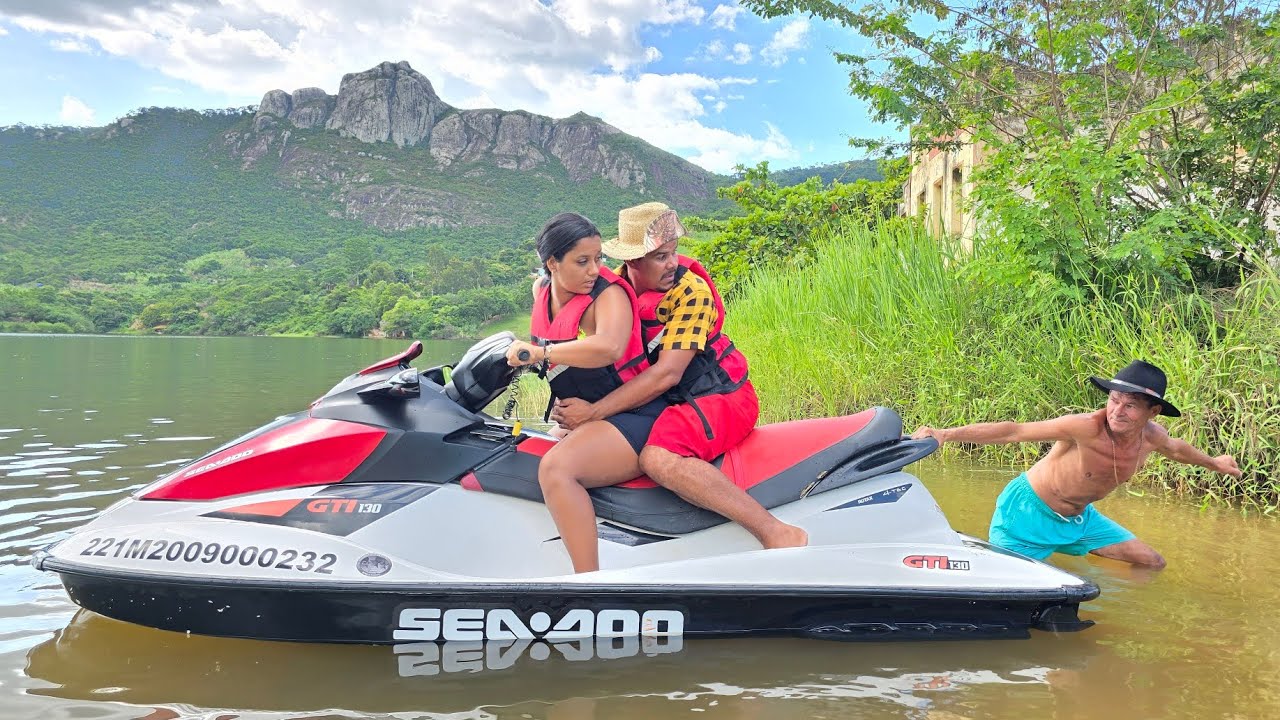MAYKINHO SE DEU BEM COM MARIANA NO JET-SKI DE SEU MARCOLINO 1
