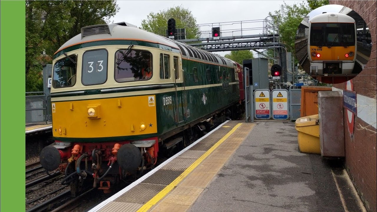 Trains at Rickmansworth